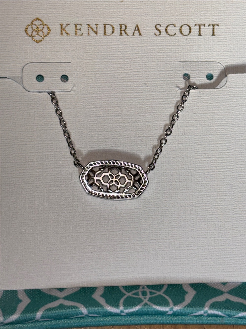 Kendra Scott Silver Openwork Ellipse Pendant Necklace